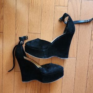 Michael Kors- Elegant Black Suede Wedge Heels Women's Size 9